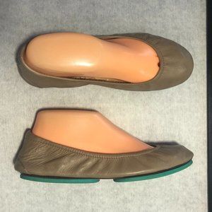 TIEKS 7 Taupe Brown Beige Leather Round Toe Ballet